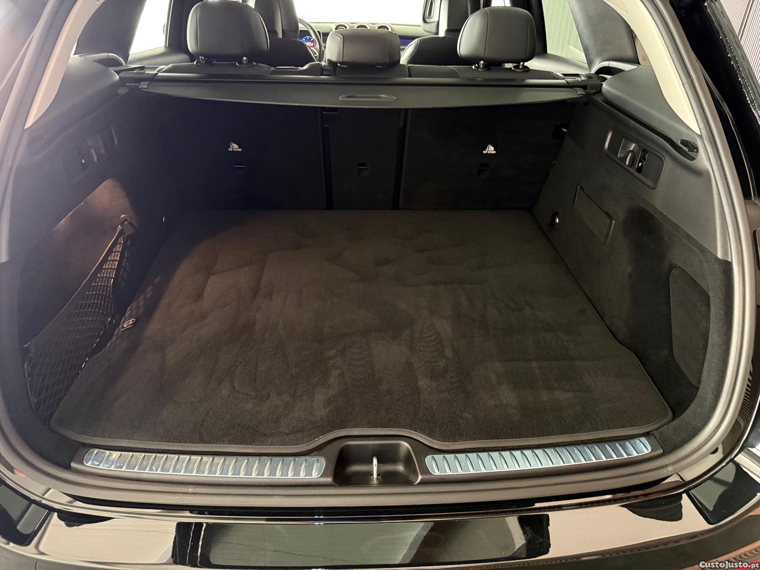 Mercedes-Benz GLC 220 D 4-MATIC AVANTGARD — fotografia 4