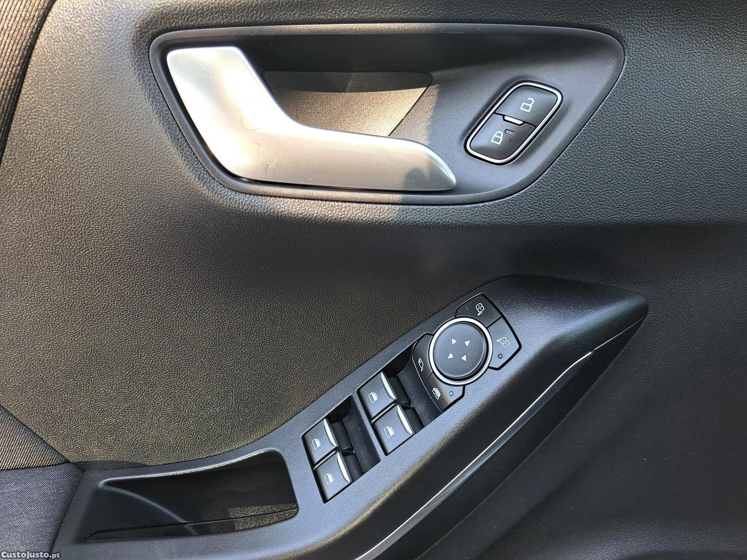 Ford Puma 1.0 EcoBoost mHEV Titanium - 21 — photo 4