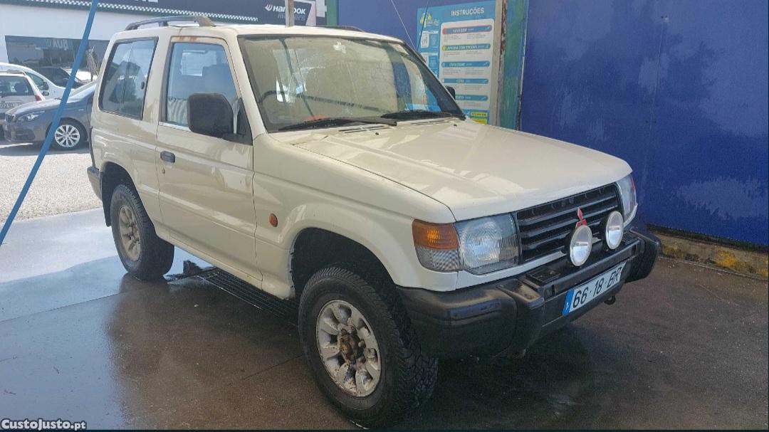 Mitsubishi Pajero 2.5 — photo 4