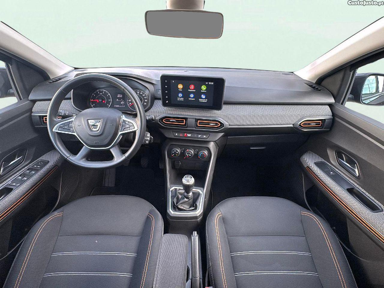 Dacia Sandero 1.0 ECO-G Expression Bi-Fuel — fotografia 4