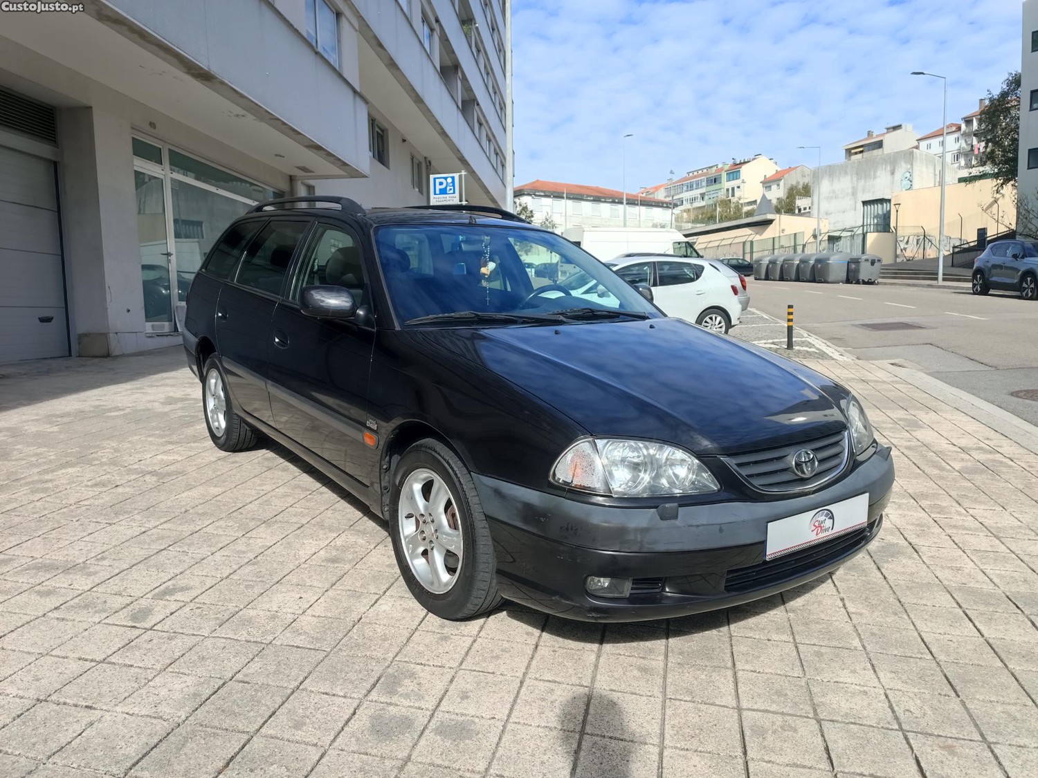 Toyota Avensis SW 2.0 d4-d 110cv de 2001 — photo 3