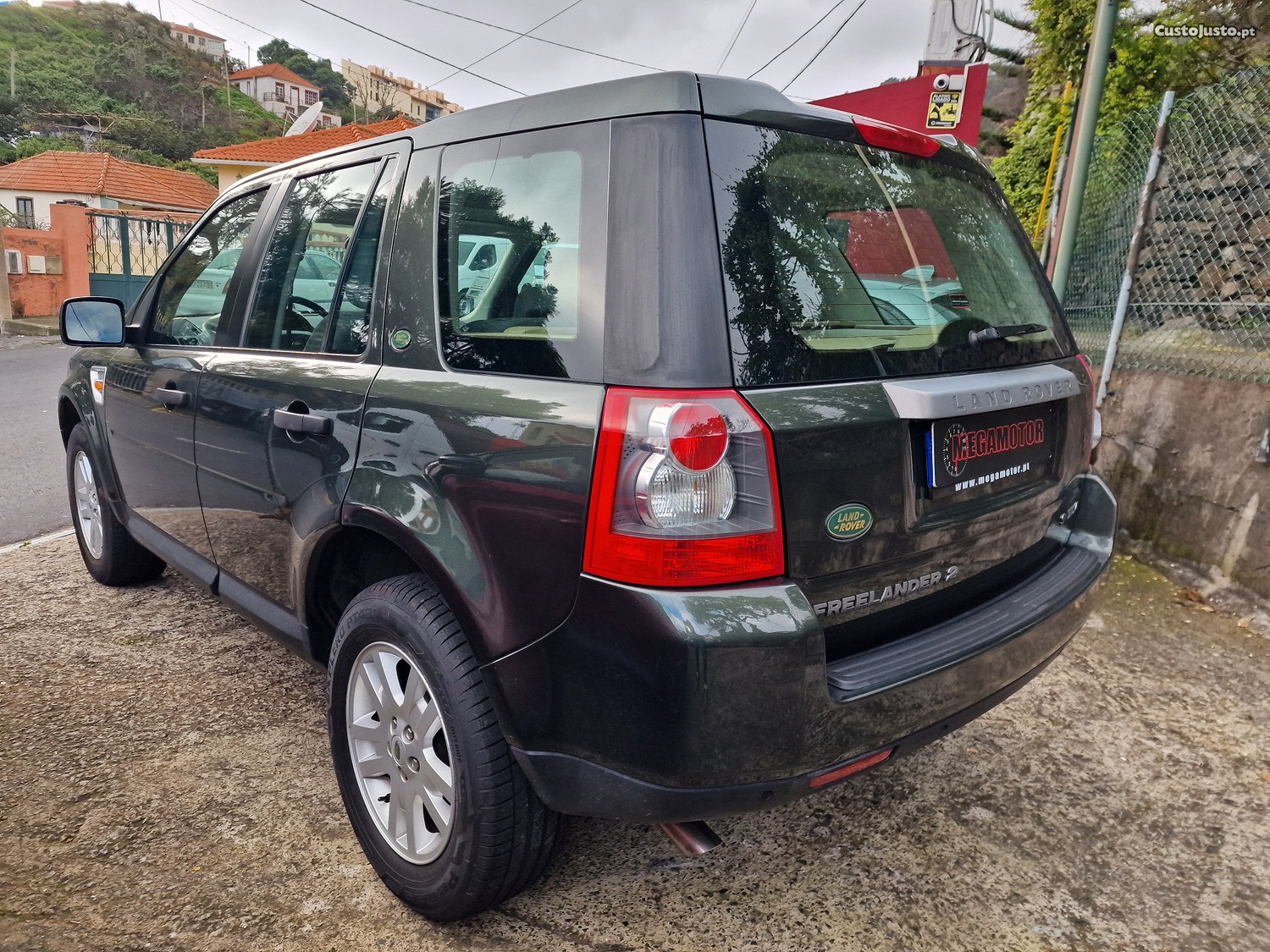 Land Rover Freelander 2.2 TD4 S AUTOMÁTICO — photo 4
