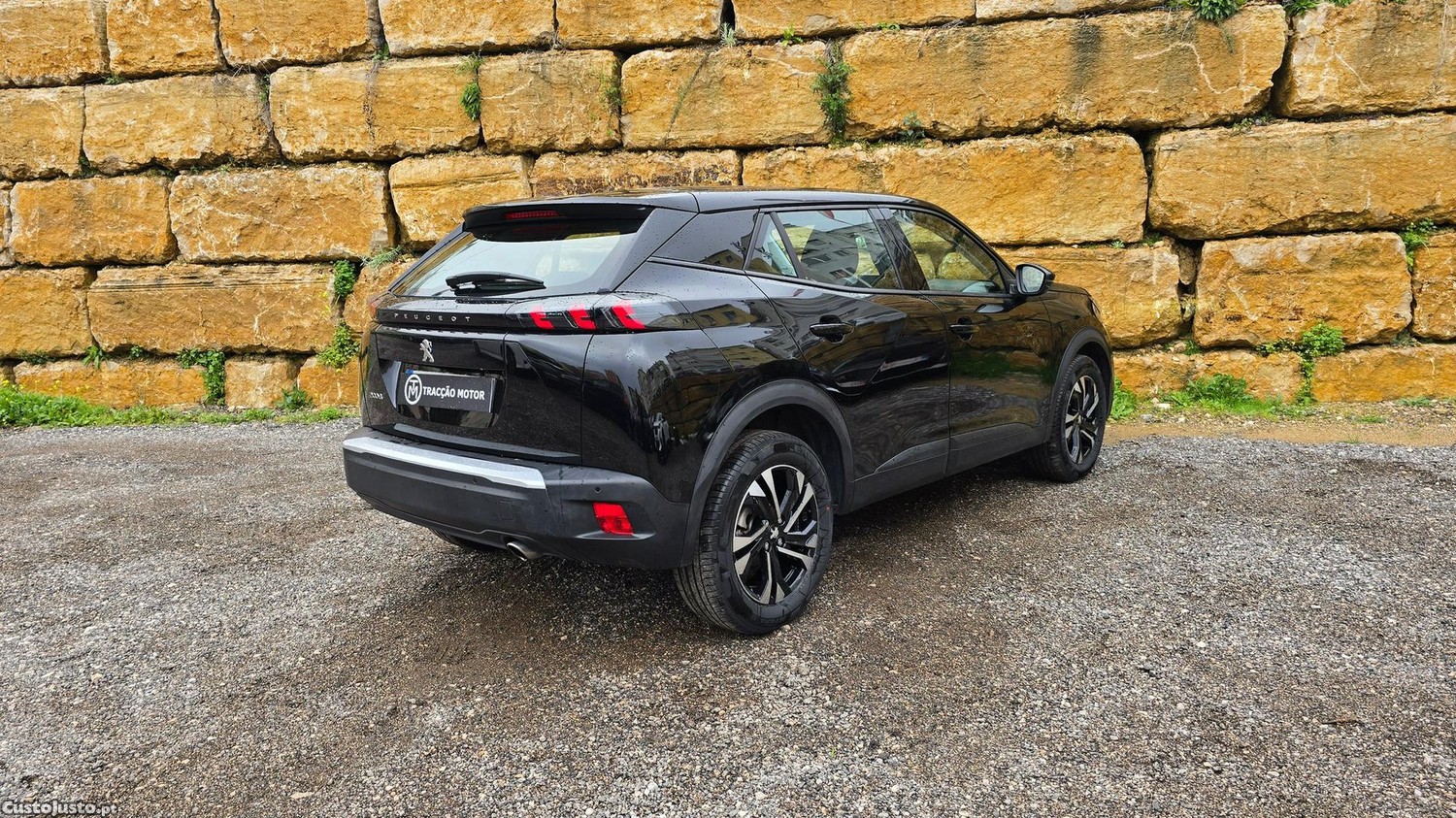 Peugeot 2008 1.5 BlueHDi Active — photo 2