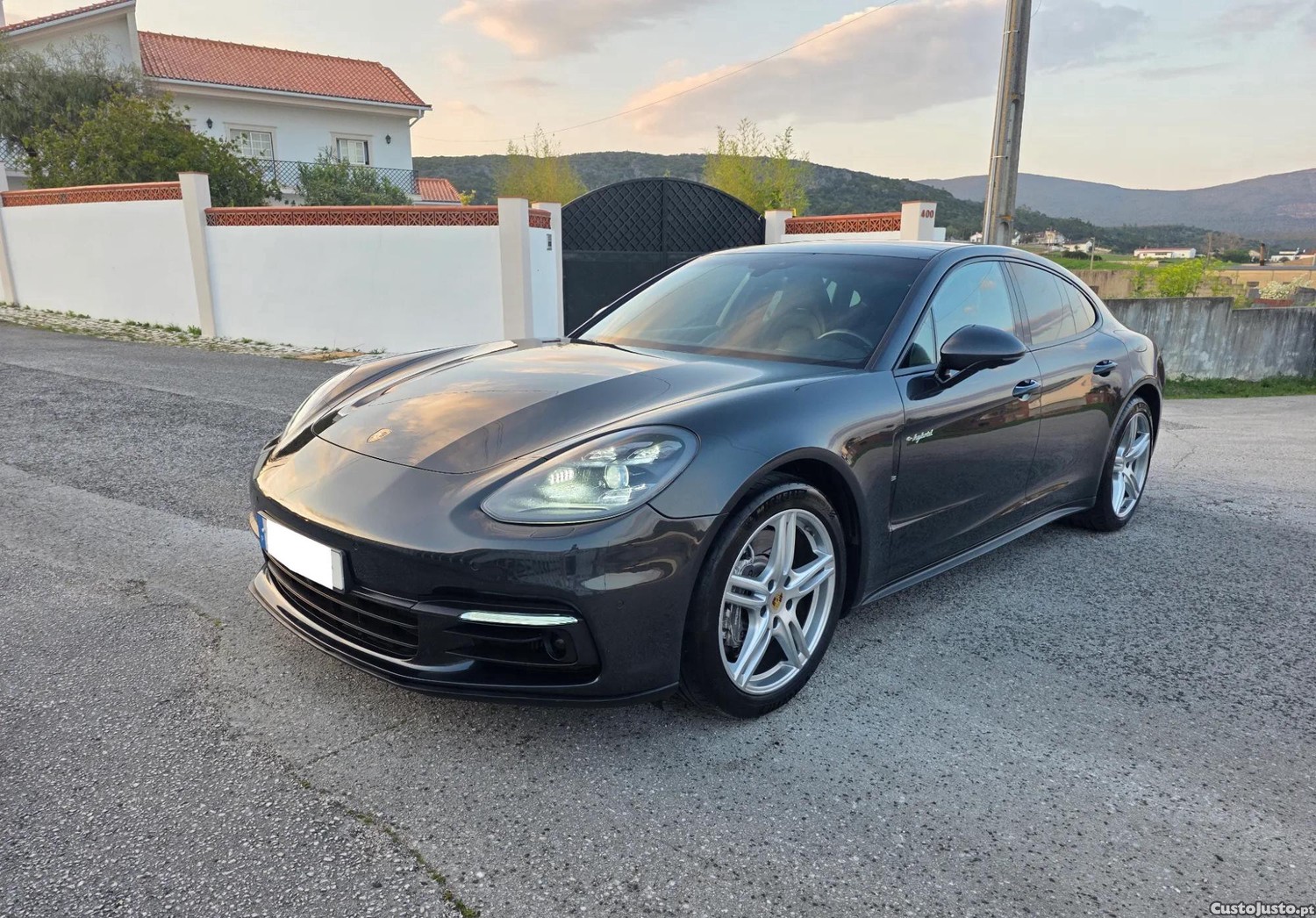 Porsche Panamera 4 E-Hybrid Executive — fotografia 5