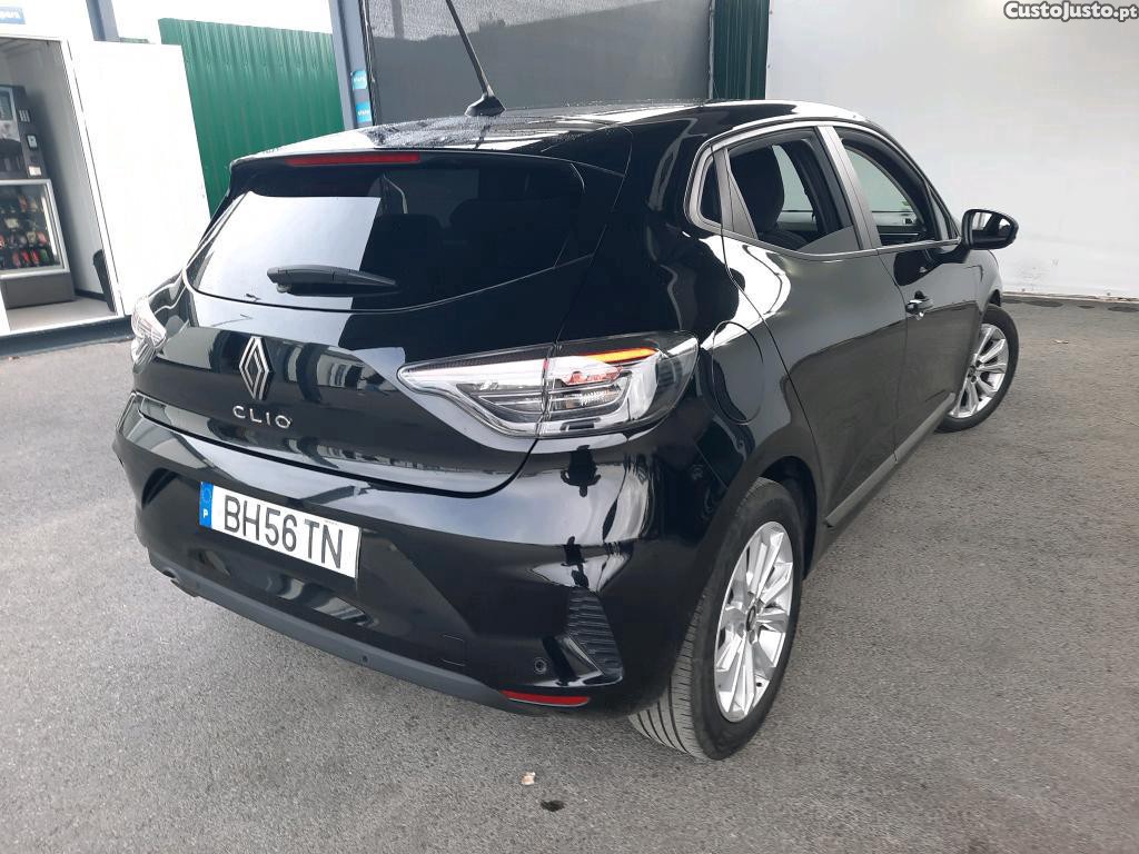 Renault Clio 1.0 TCe Evolution Bi-Fuel 101cv — photo 4