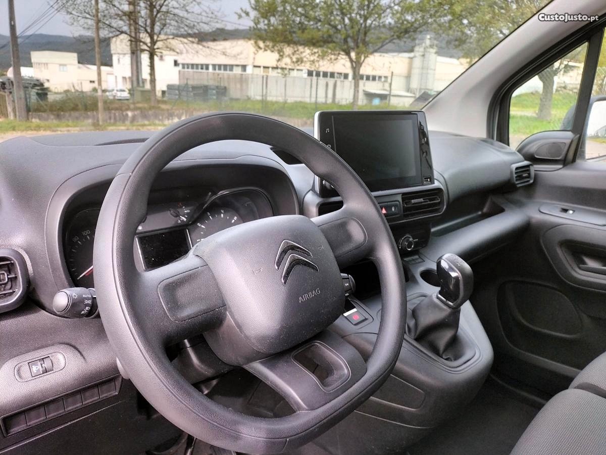 Citroën Berlingo 1.5HDI 100cv c/GPS — fotografia 6