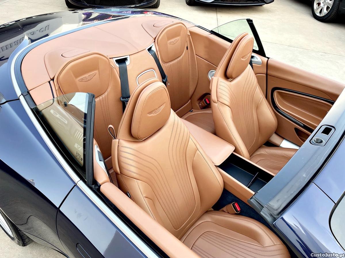 Aston Martin Volante DB11 — fotografia 13