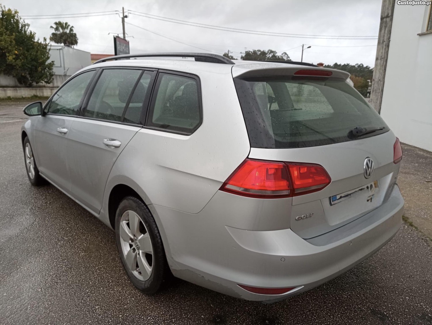 VW Golf 1.6 tdi bluemotion - 14 — photo 3