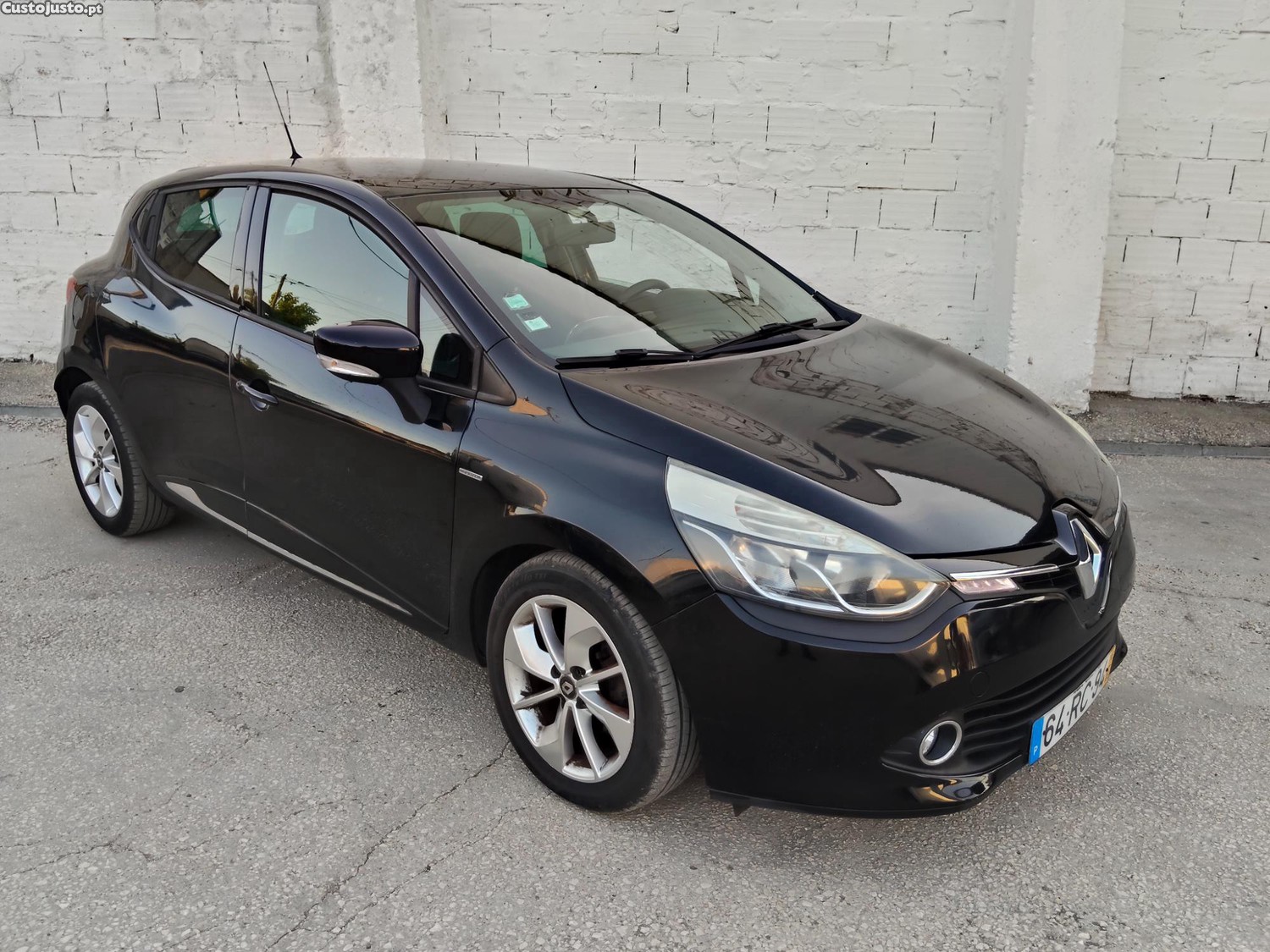 Renault Clio 1.5 dci a/c — photo 2