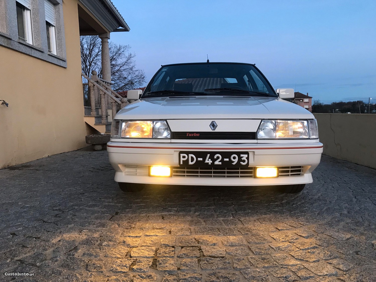 Renault 9 Turbo — fotografia 7