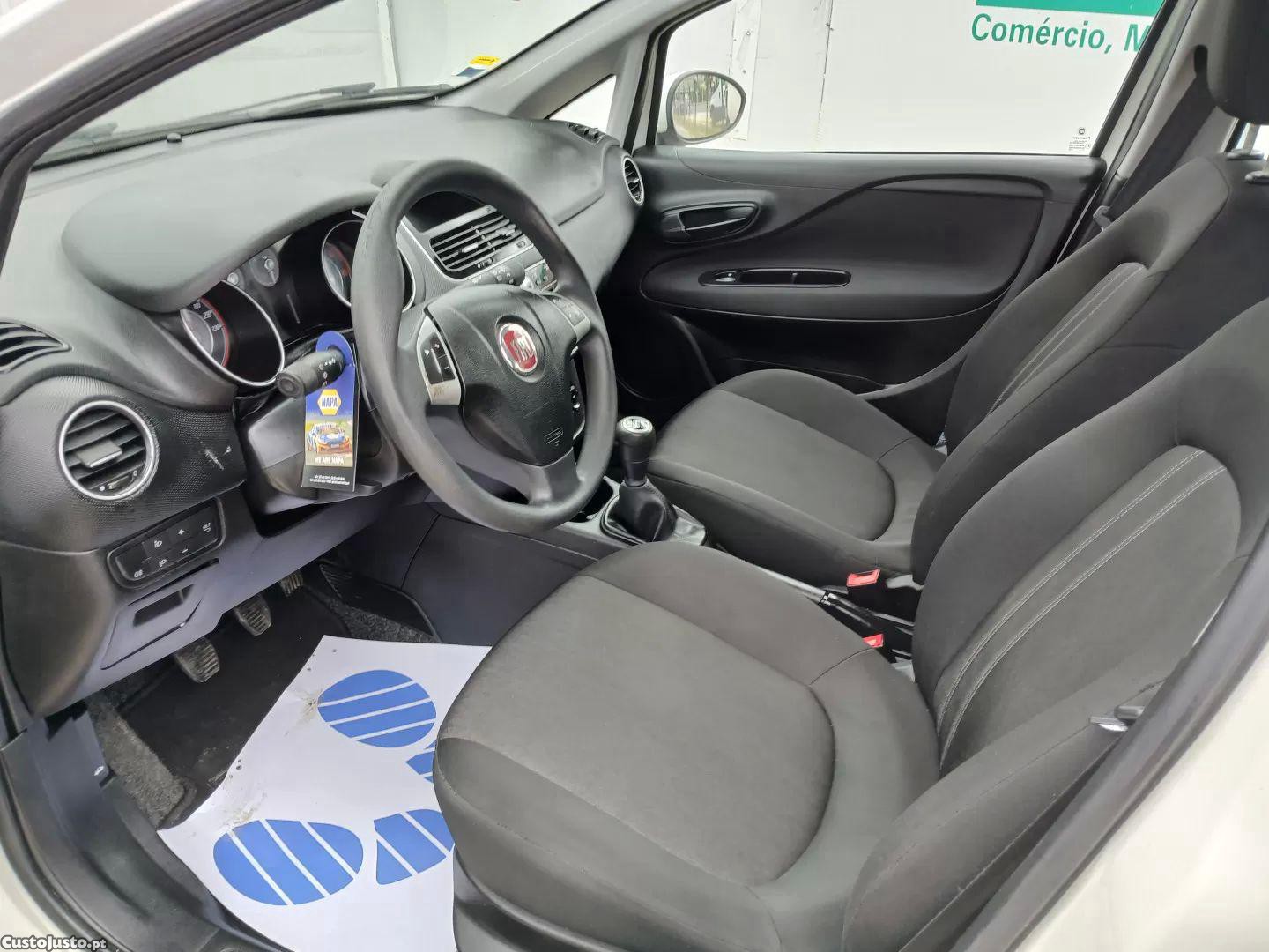 Fiat Punto 1.3 m-jet easy s&s — fotografia 11