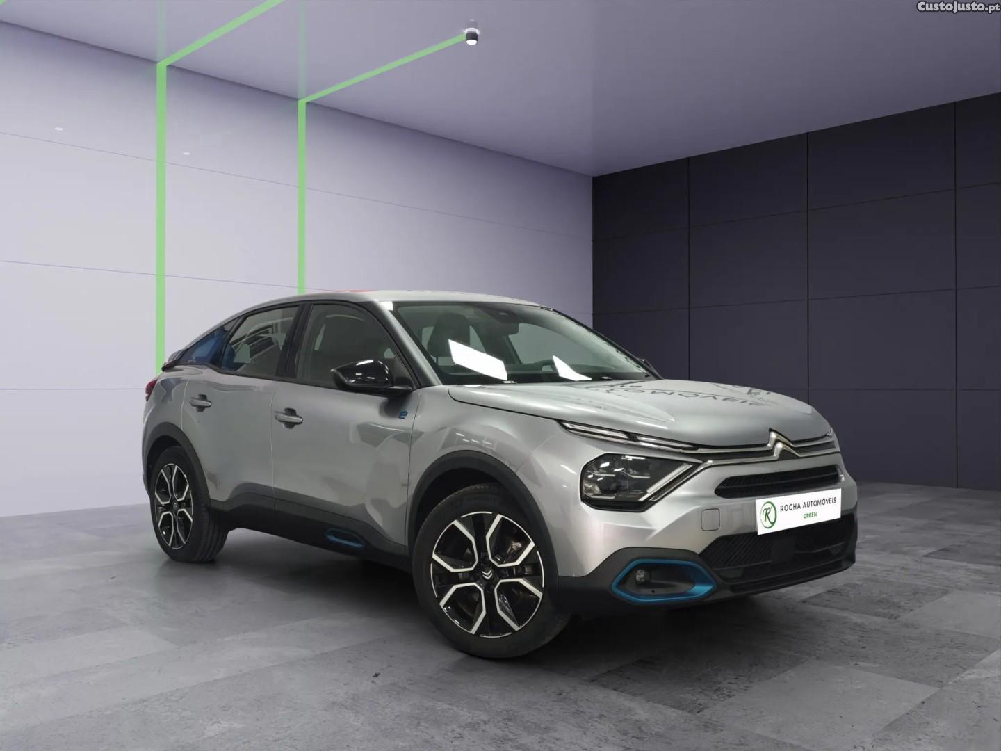 Citroën e-C4 Shine — fotografia 11