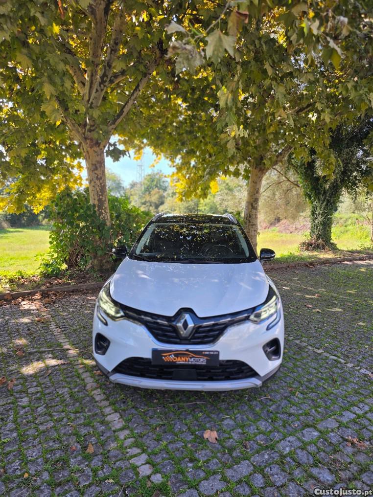 Renault Captur 1.3 TCe Initiale Paris EDC - 20 — photo 3