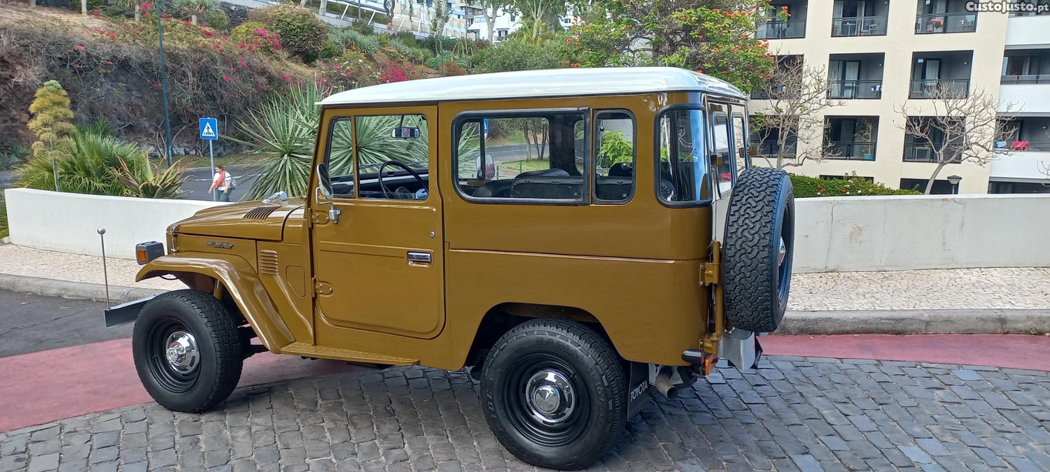 Toyota Land Cruiser BJ 40 — fotografia 4