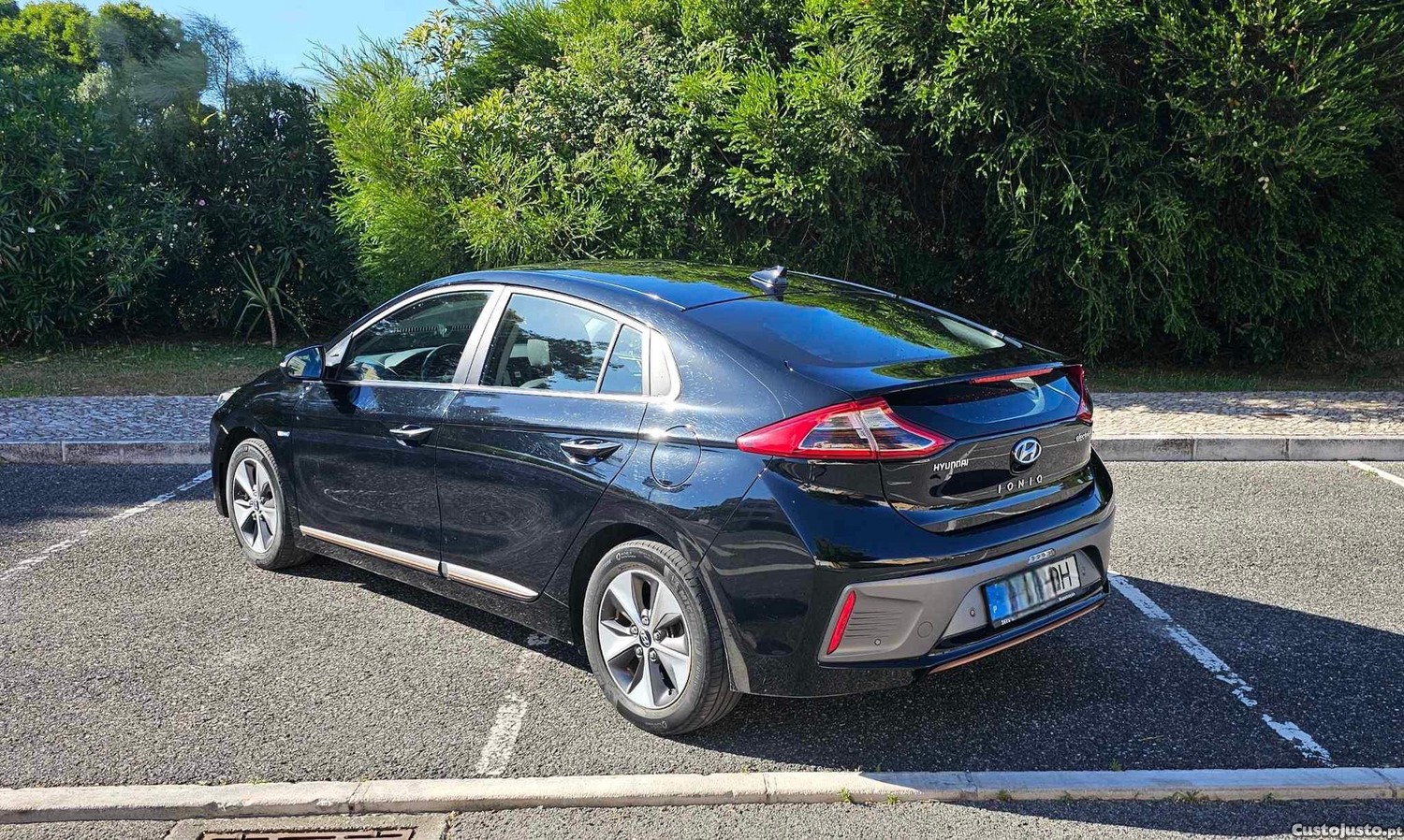 Hyundai IONIQ 28kWh Premium — fotografia 6