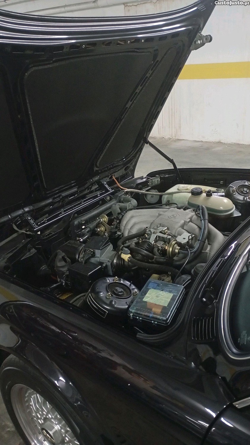 BMW 323 i — fotografia 2