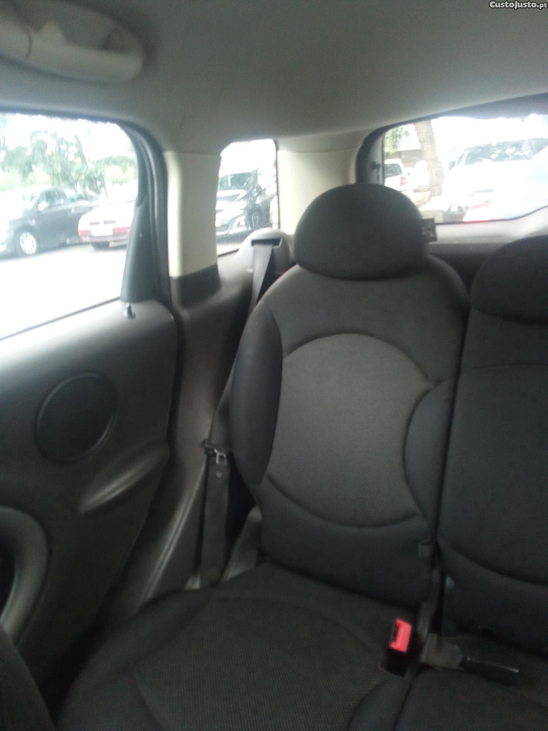 MINI Countryman One D - 12 — photo 4