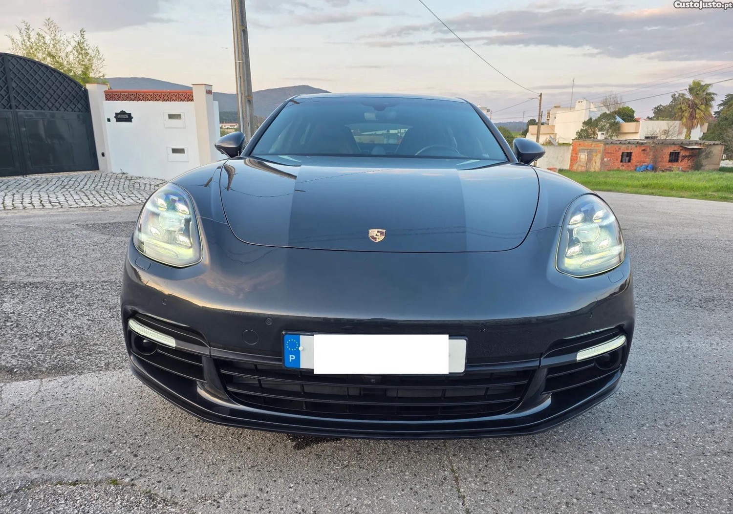 Porsche Panamera 4 E-Hybrid Executive — fotografia 7