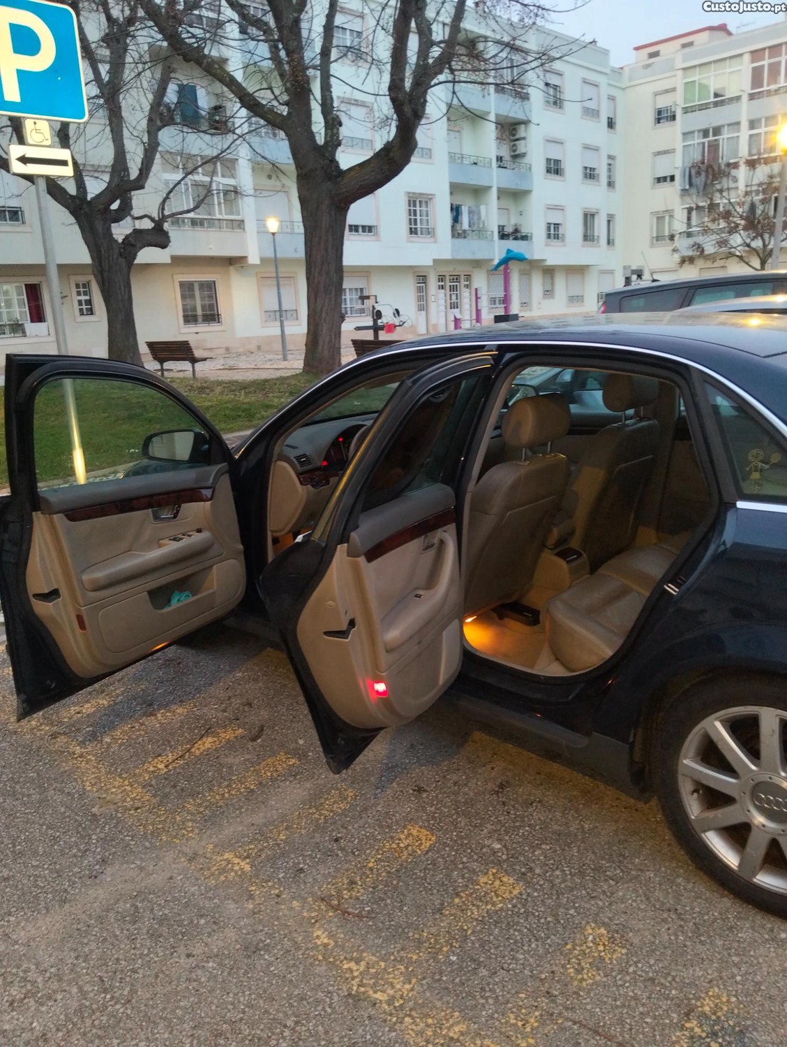 Audi A4 (A4) — photo 5