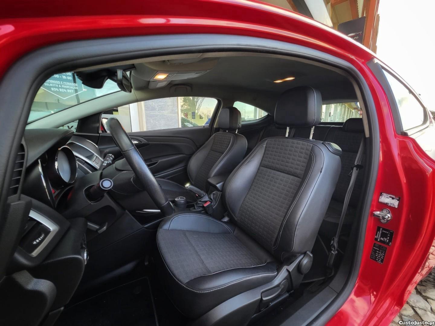 Opel Astra 1.6 T S/S J20 — fotografia 18