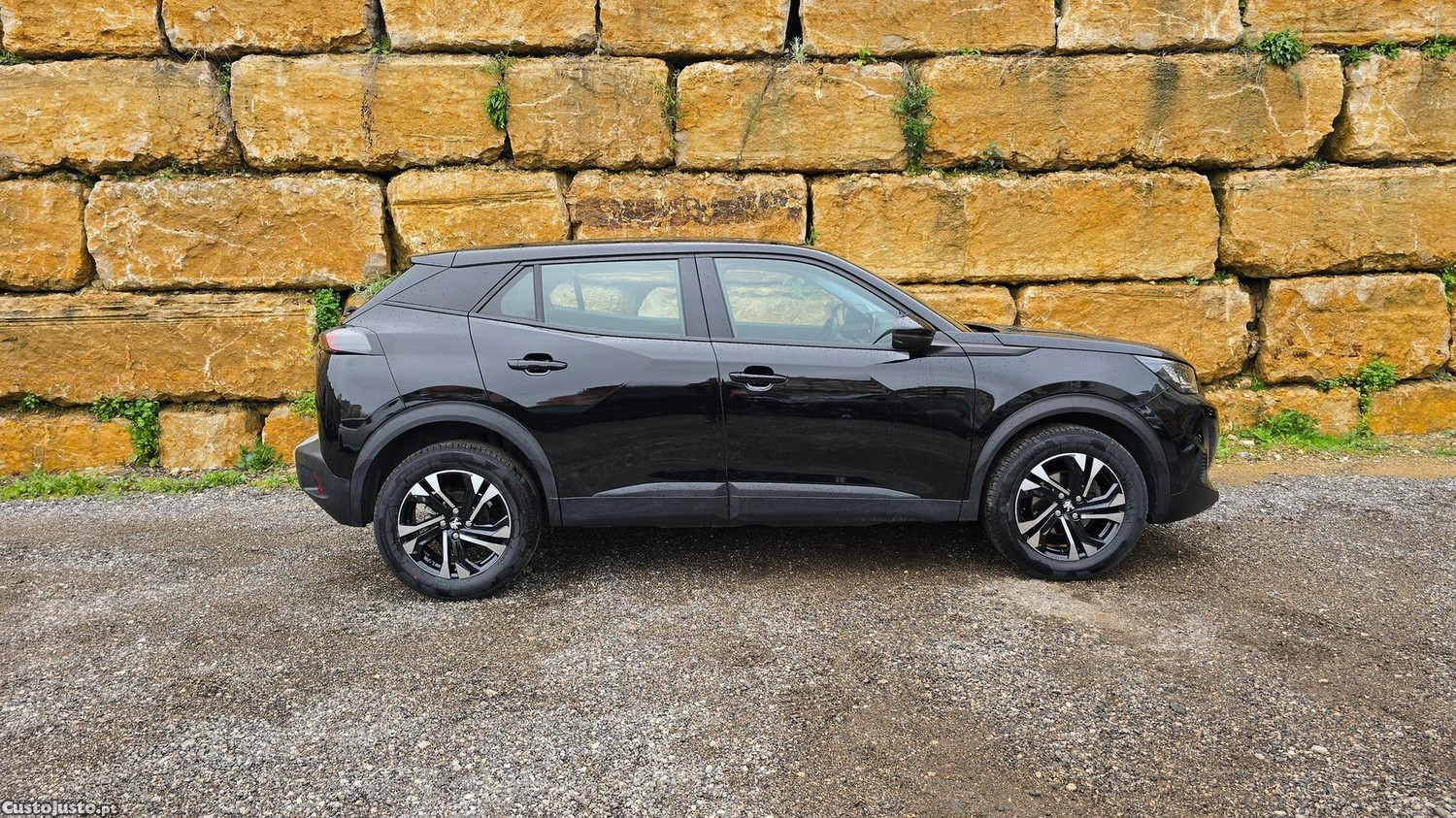Peugeot 2008 1.5 BlueHDi Active — photo 4