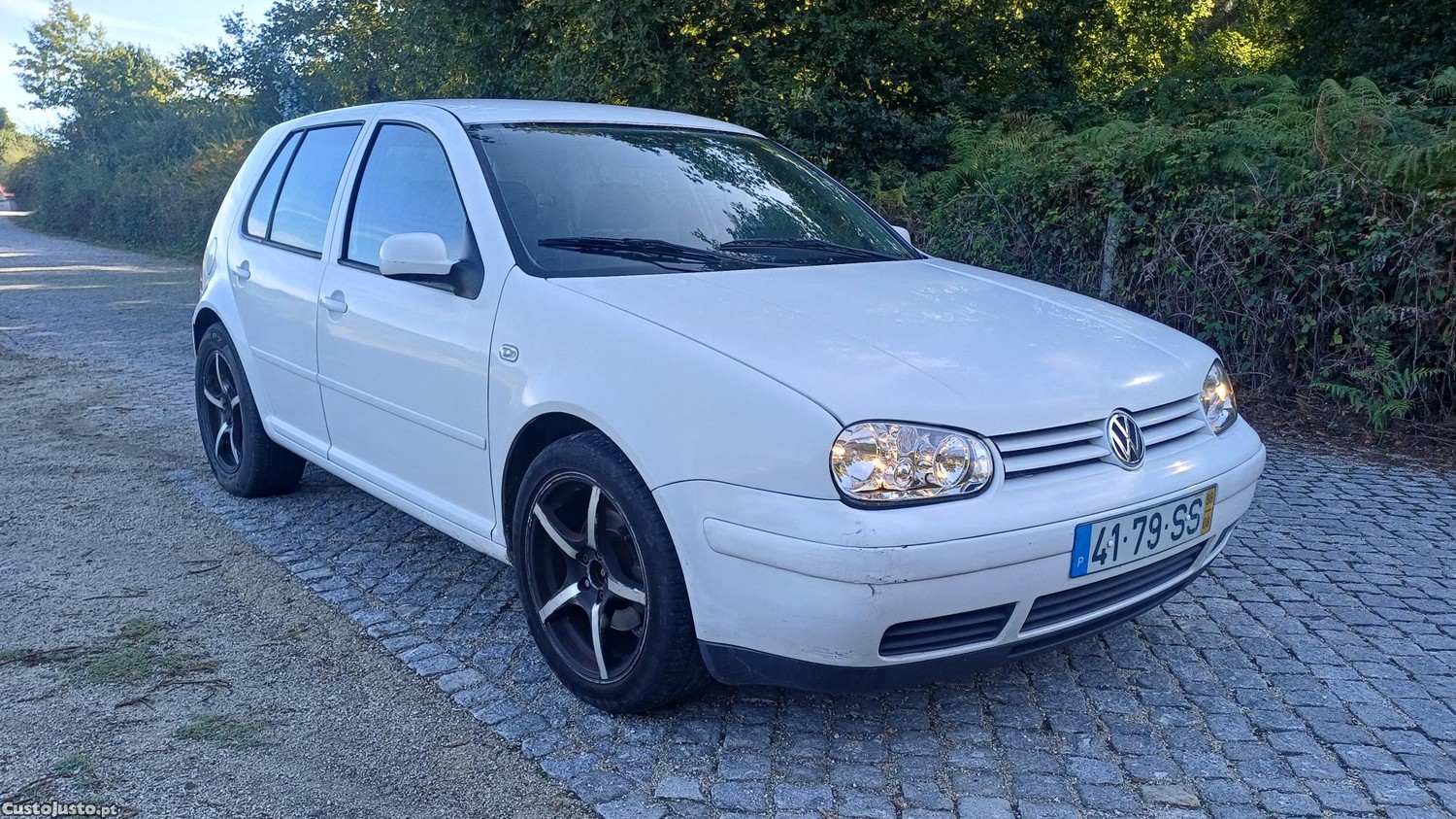 VW Golf 1.9 TDi 90cv 5Portas — photo 2
