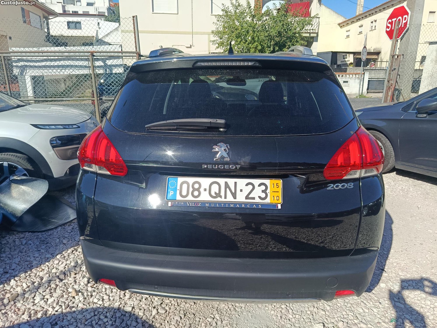 Peugeot 2008 1.2 Pure Teach Allure — photo 4