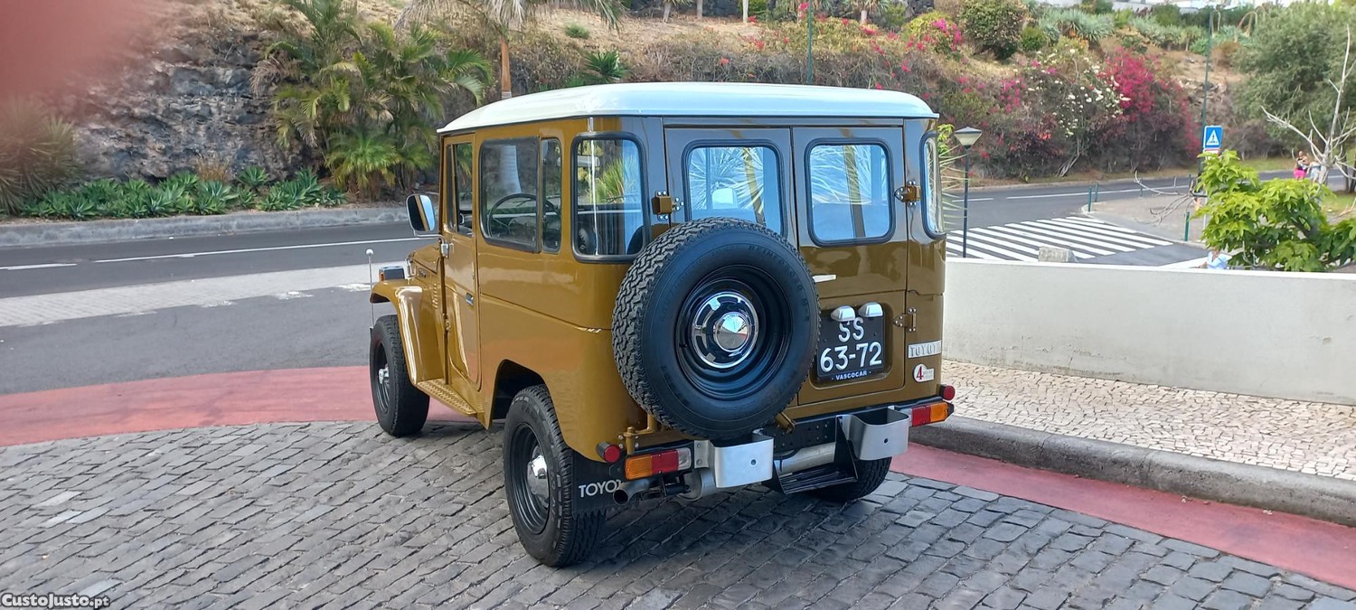 Toyota Land Cruiser BJ 40 — fotografia 2