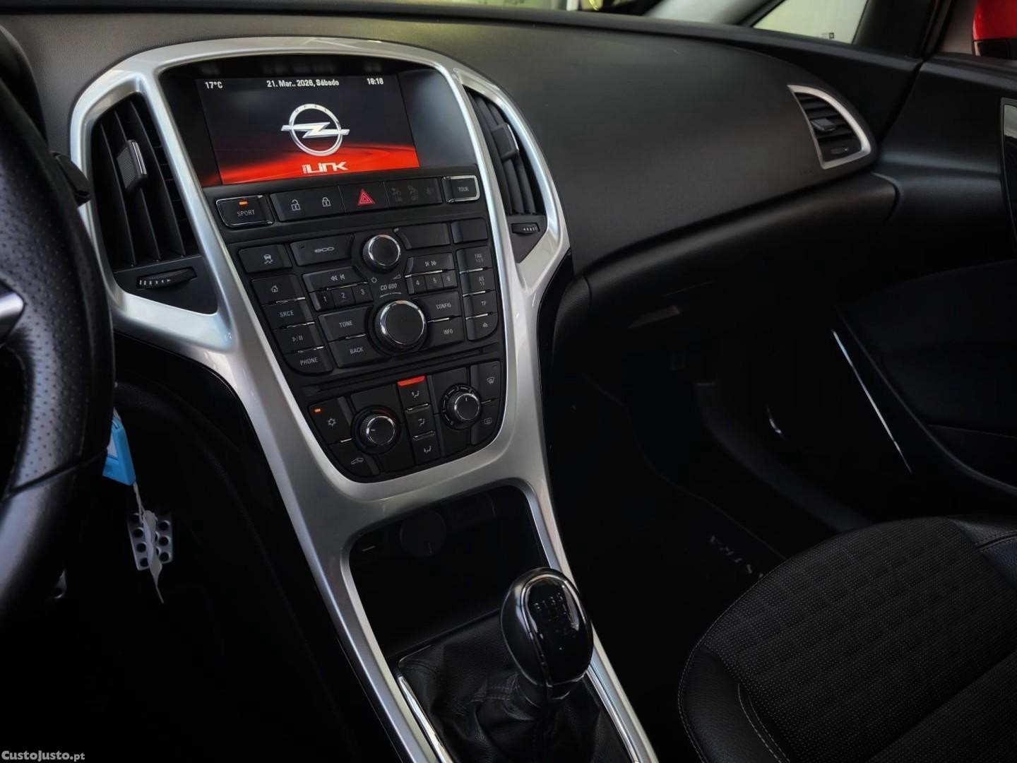 Opel Astra 1.6 T S/S J20 — fotografia 2