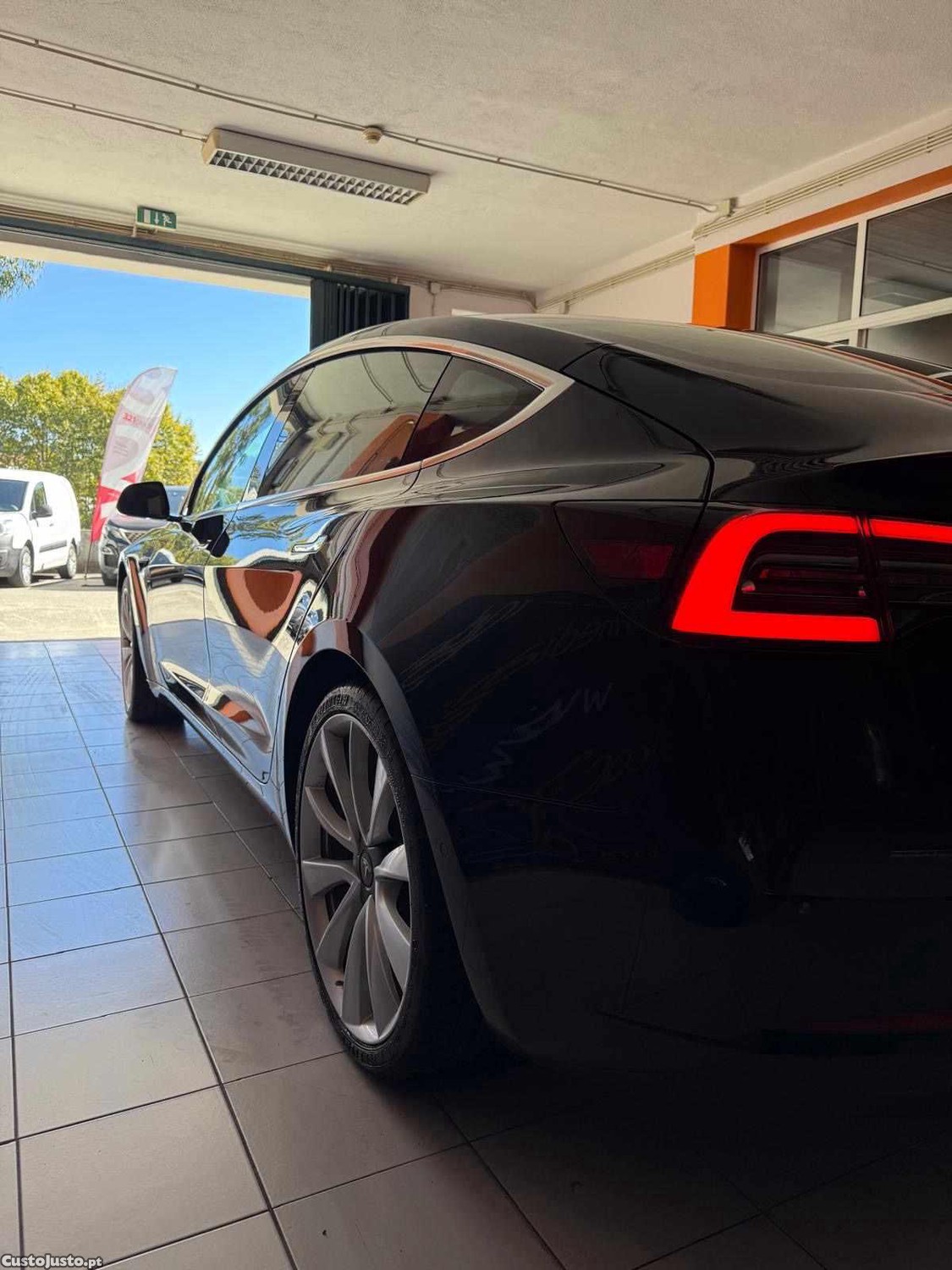 Tesla Model 3 Dual Motor Performance - 19 — photo 4