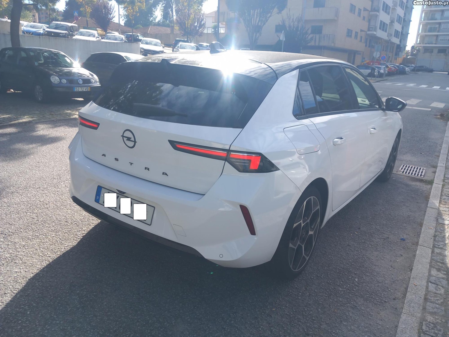 Opel Astra 1.5 D Business Edition Aut. S/S - 23 — photo 4