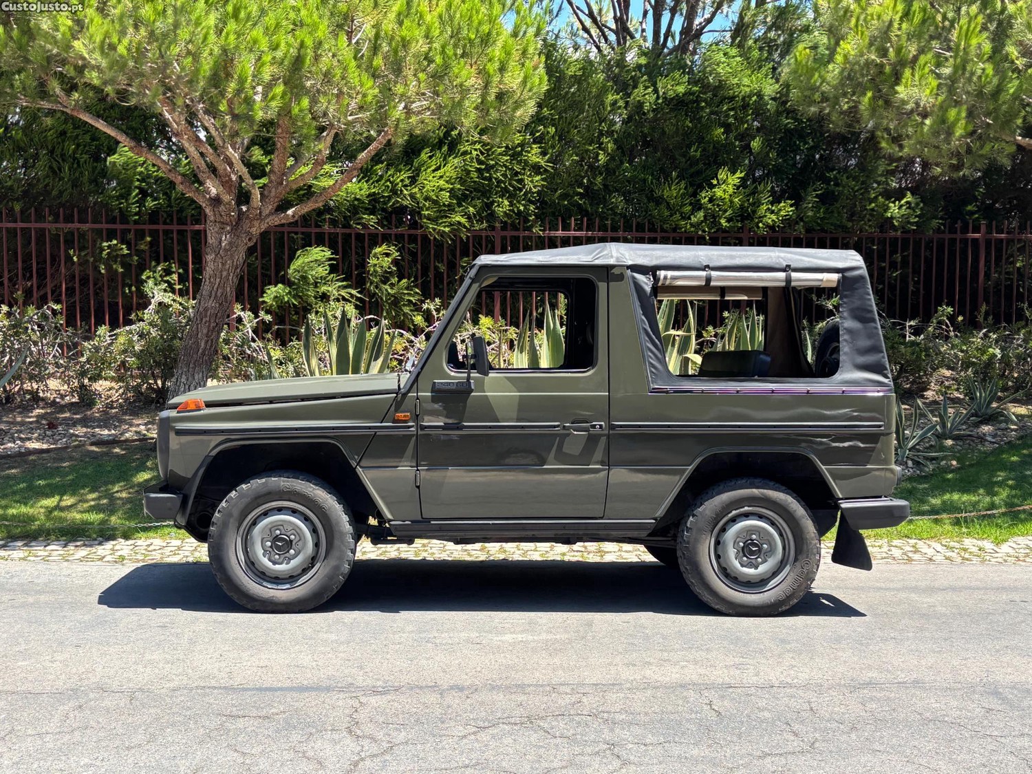 Mercedes-Benz G 240 GD Cabrio W460 — fotografia 7