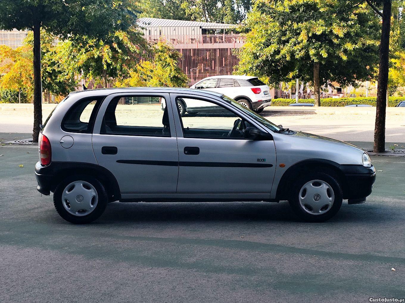 Opel Corsa 1.0 — photo 4