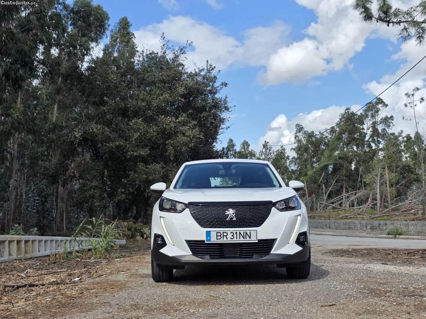 Peugeot 2008 1.2 puretech active — fotografia 5