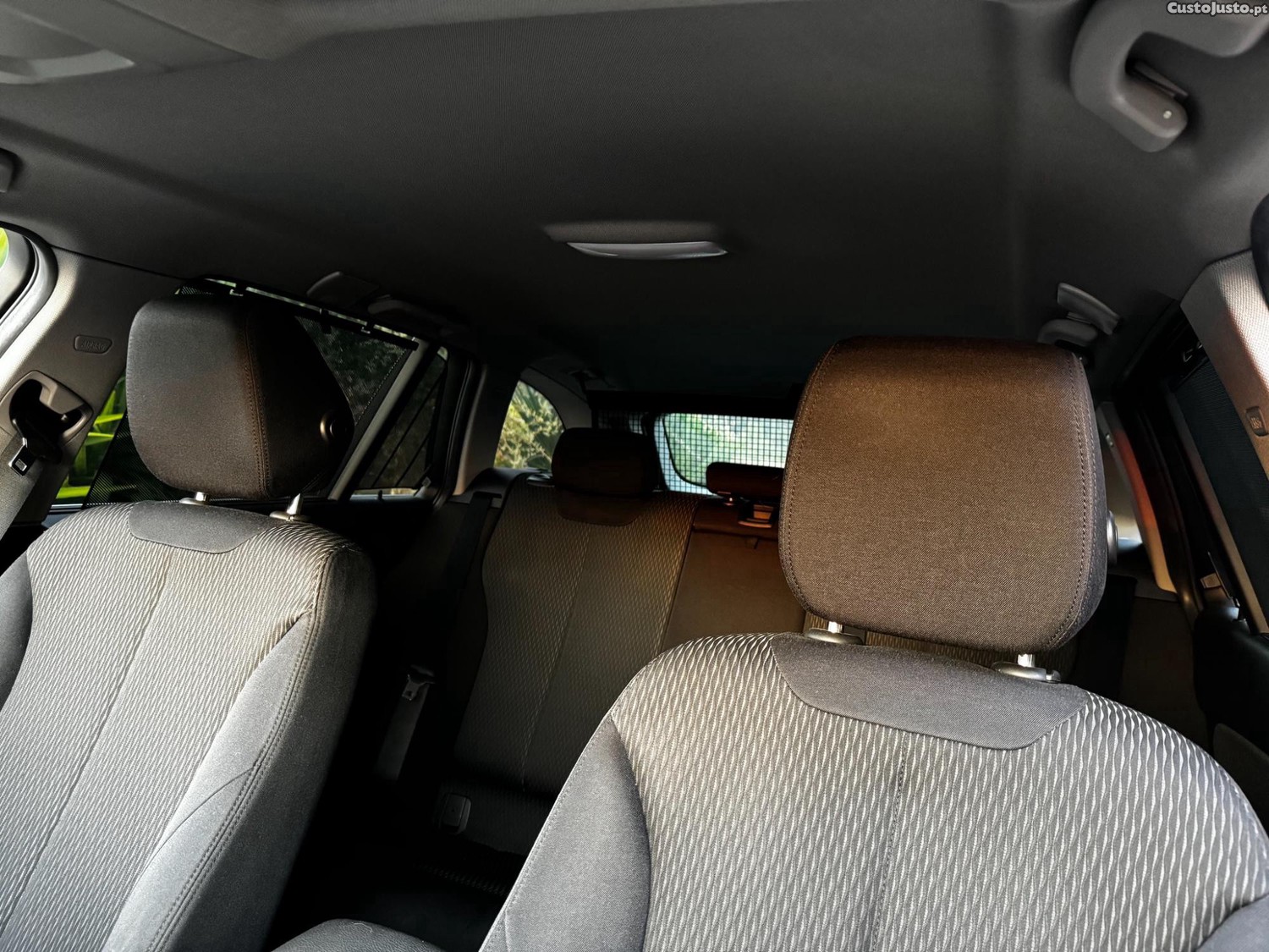 BMW 318 d Sport — fotografia 4
