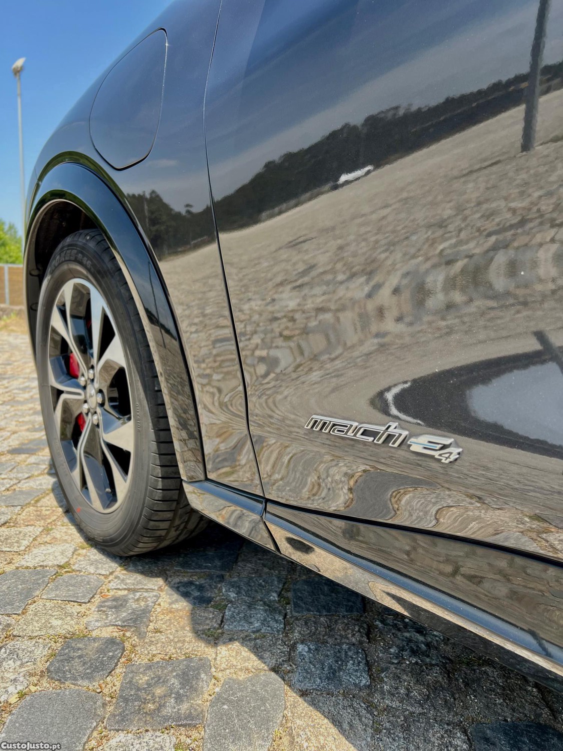Ford Mustang Mach-E Mach-E AWD — fotografia 8