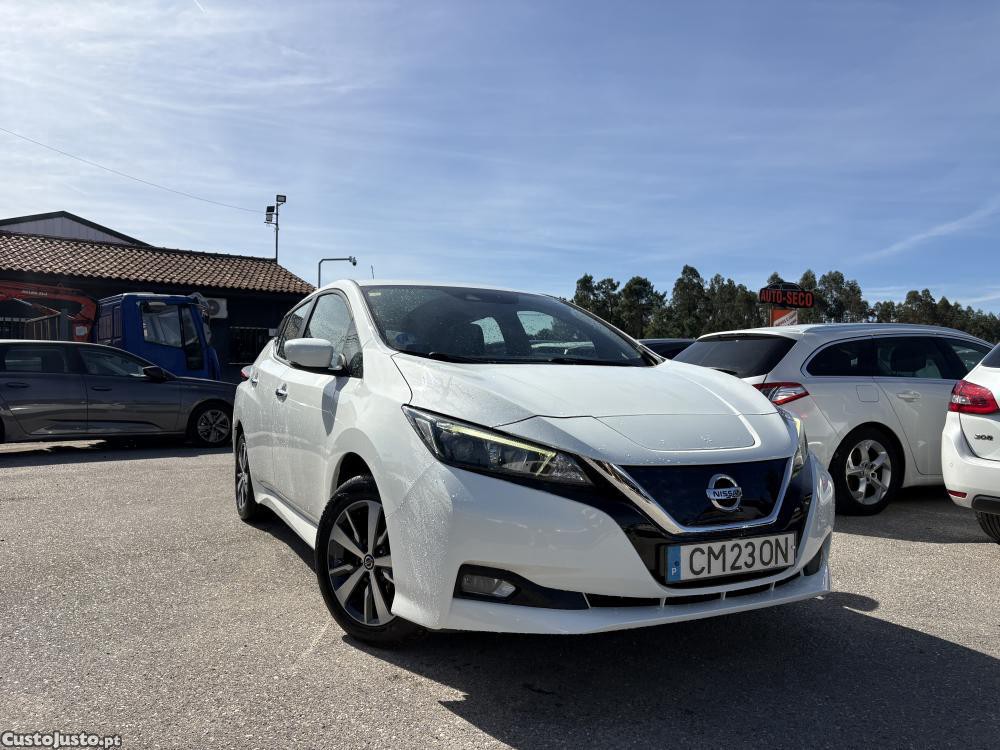 Nissan Leaf 40 kWh Acenta Autono - 22 — photo 2