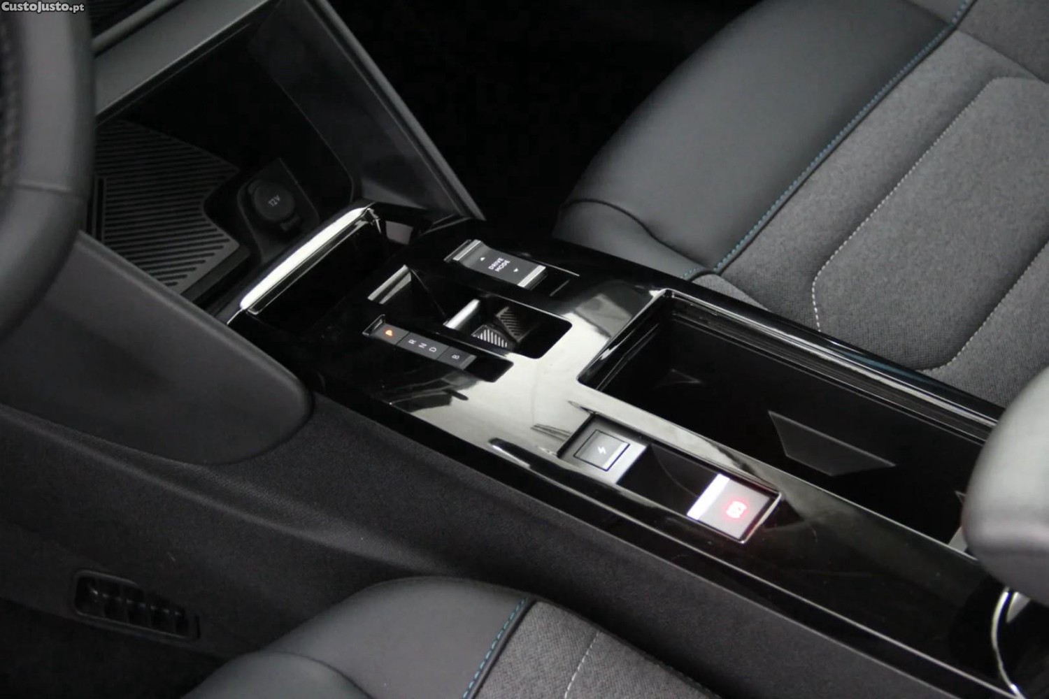 Citroën e-C4 50 kWh Feel Pack — fotografia 4