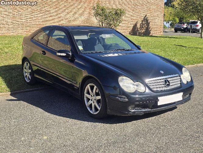 Mercedes-Benz C 220 SportCoupe — photo 2