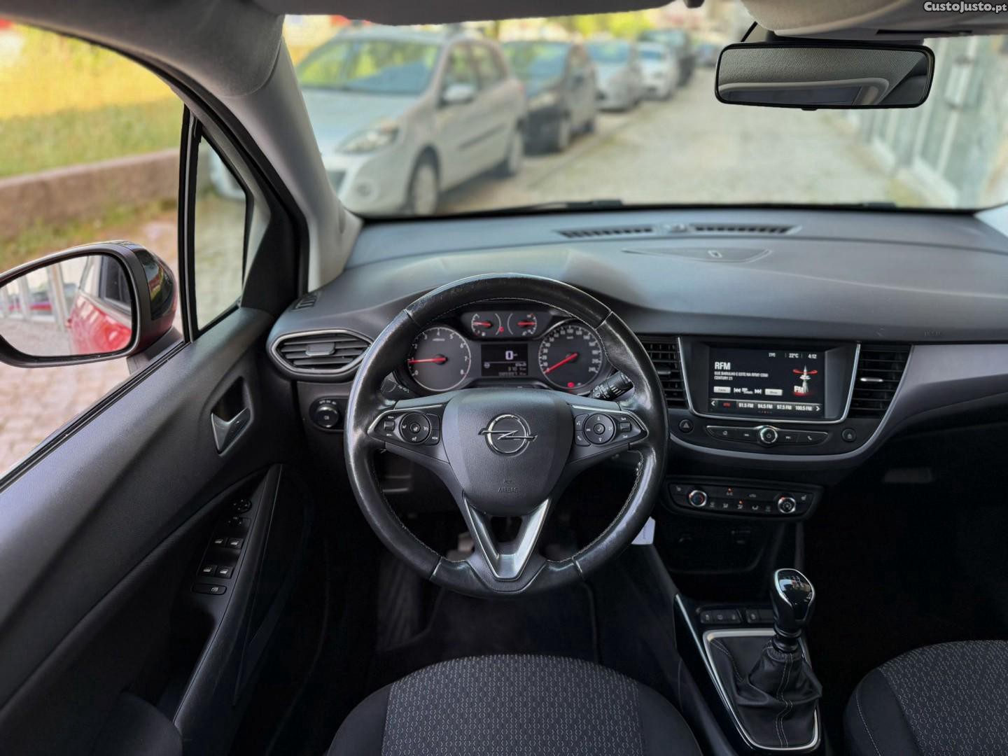 Opel Crossland 1.2 T Business Edition — fotografia 18