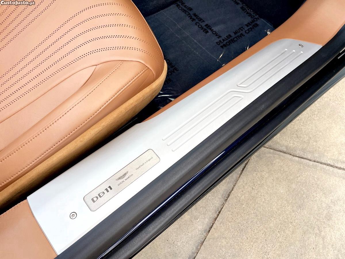 Aston Martin Volante DB11 — fotografia 23