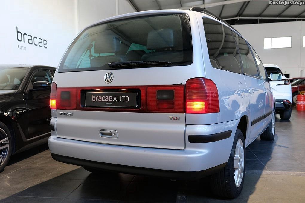 VW Sharan 1.9 TDi Highline ACD — photo 4