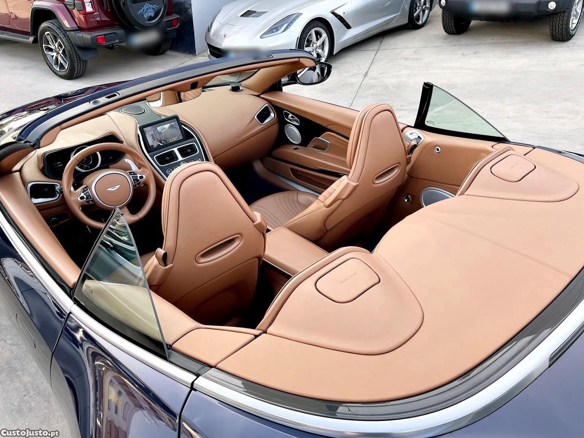 Aston Martin Volante DB11 — fotografia 7