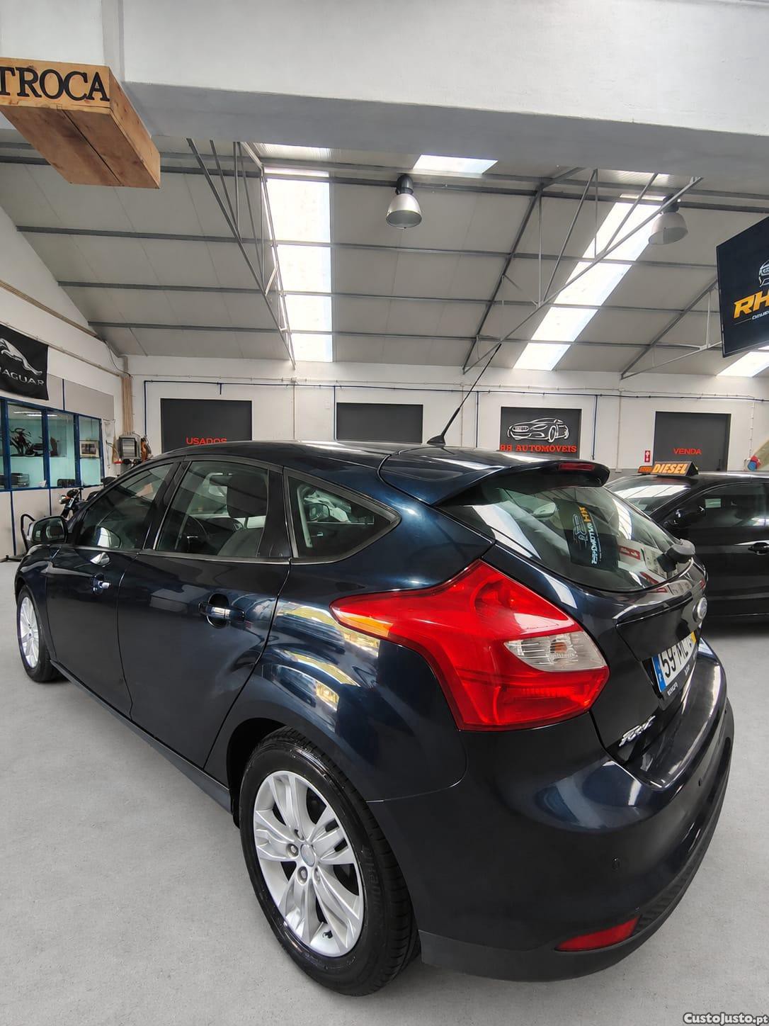 Ford Focus 1.6 TDCi Trend — photo 3