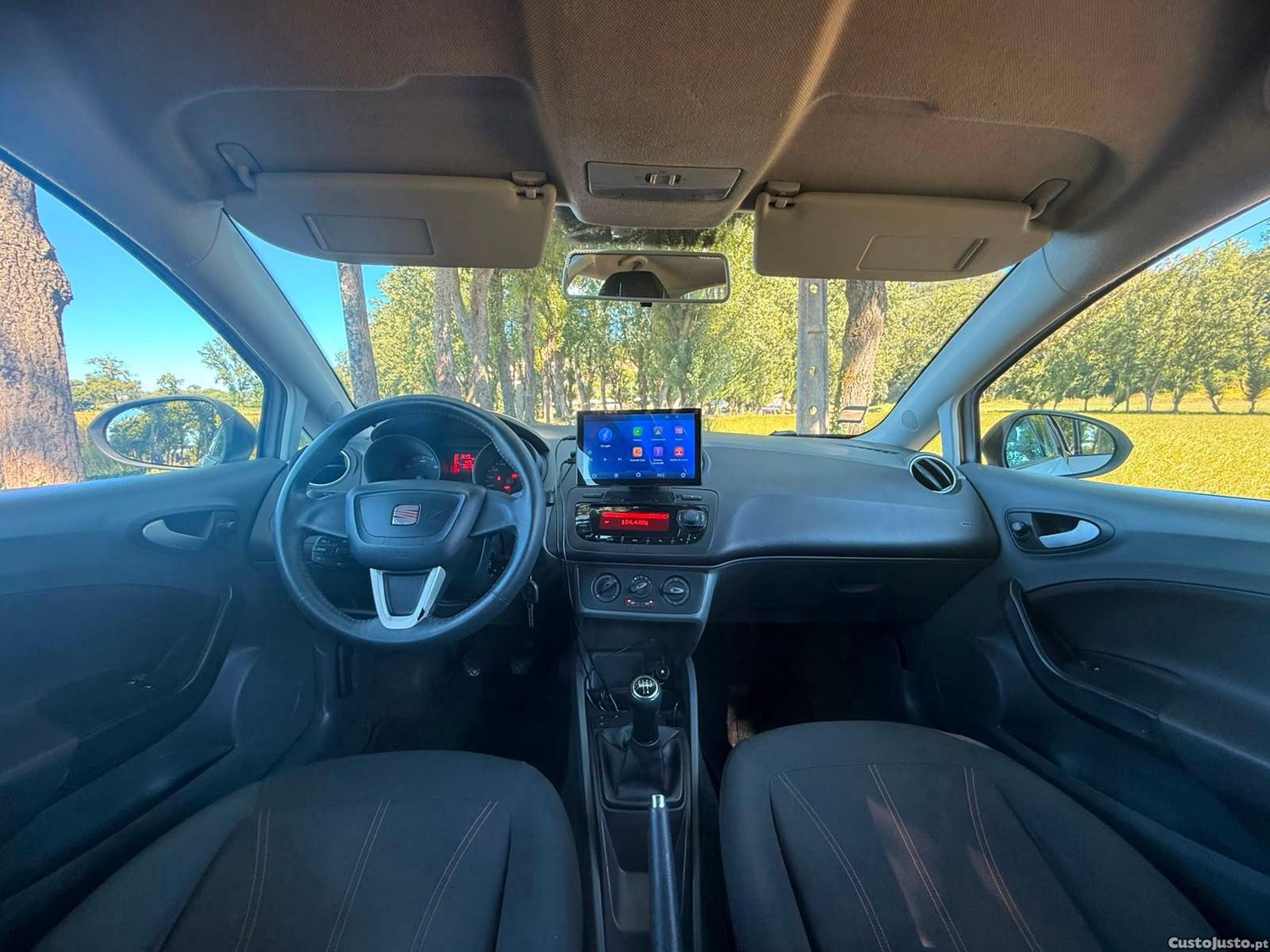 SEAT Ibiza 1.2 TDi Reference — fotografia 8