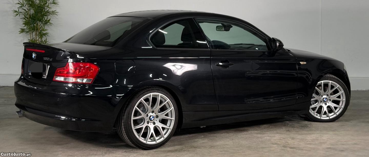 BMW 120 Coupé - 11 — photo 2