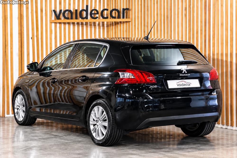 Peugeot 308 PureTech 110 Stop & - 21 — photo 2