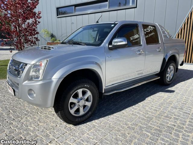 Isuzu D-Max 2.5 DTi CD 2WD LS CM - 10 — photo 3