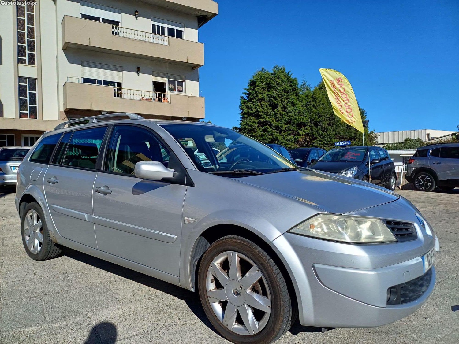 Renault Mégane Diesel 5 Lug   Cx 6 ( Viatura Nacional  ) — photo 4