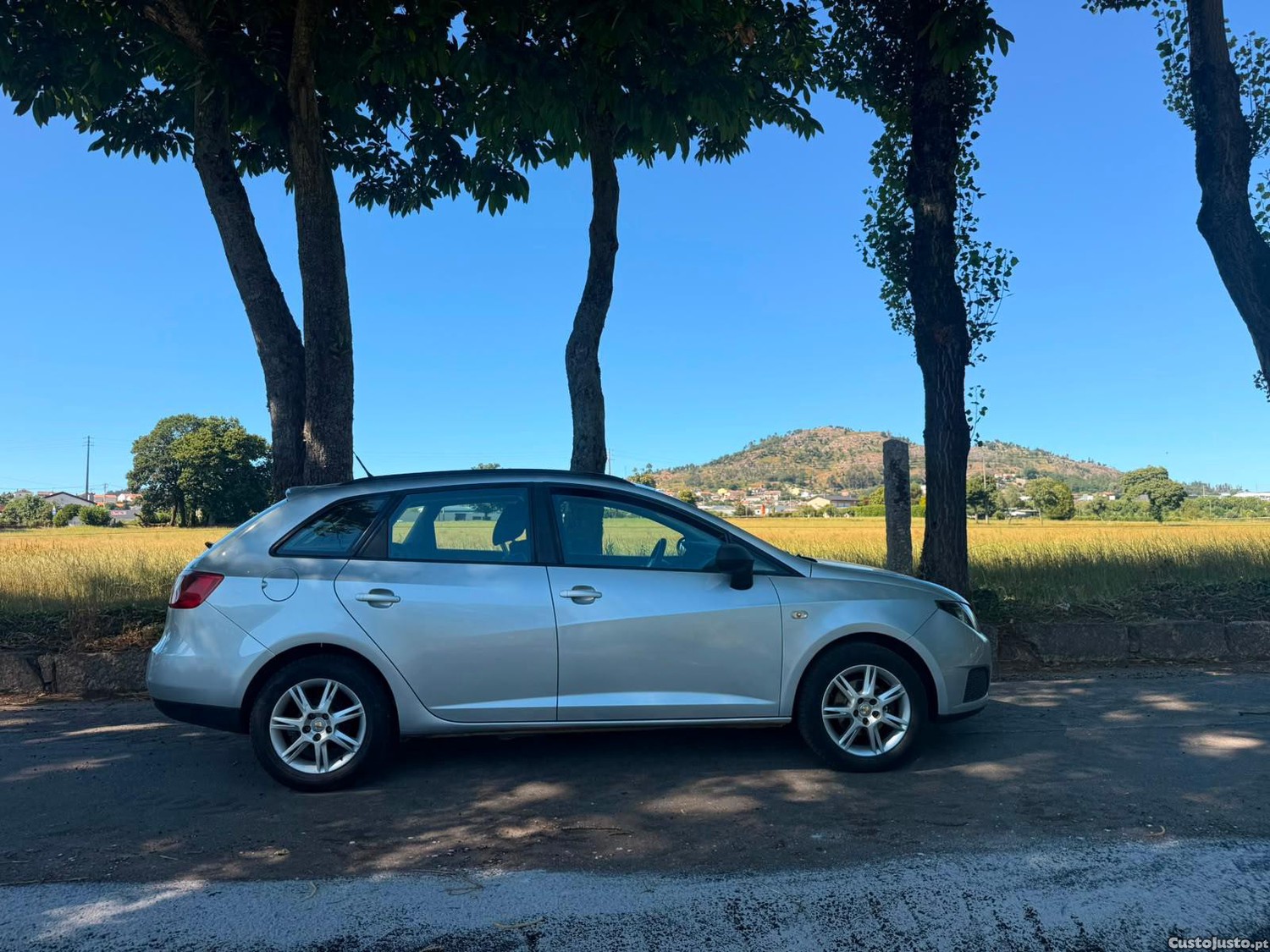 SEAT Ibiza 1.2 TDi Reference — fotografia 14
